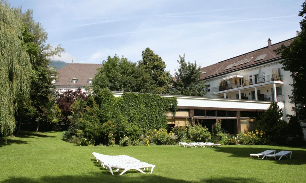 אימסט Schlosshotel Post Edelfreisitz Sprengenstein מראה חיצוני תמונה